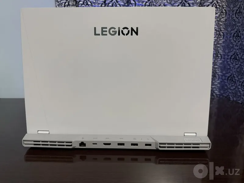 Lenovo Legion 5 Pro 3 Lenovo Legion 5 Pro 3
