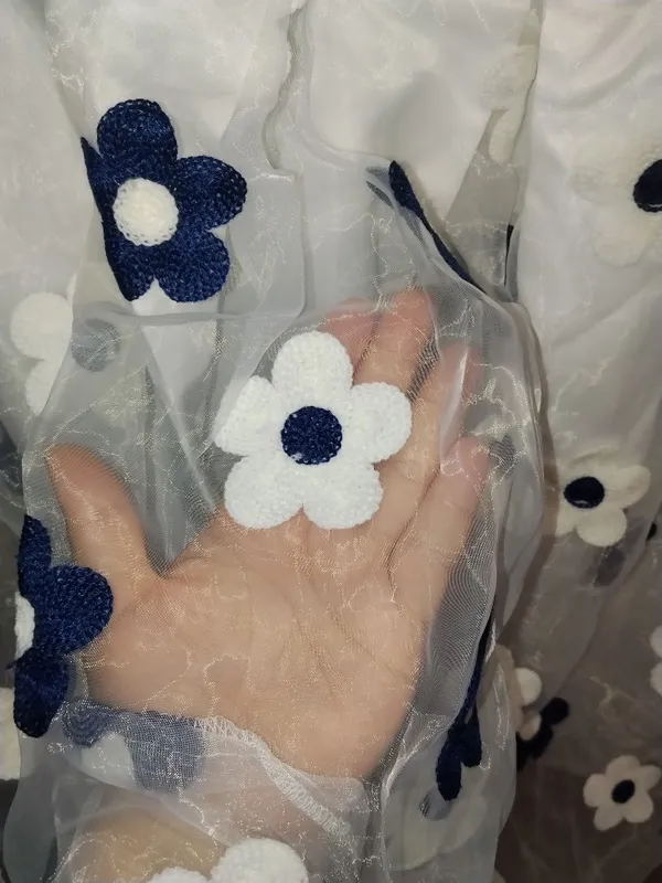 Narxi qat’iy! Gullari bor yubka juda chiroyli 5 Narxi qat’iy! Gullari bor yubka juda chiroyli 5