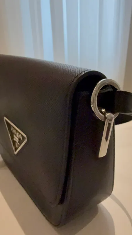 Продается сумка PRADA — фото 4