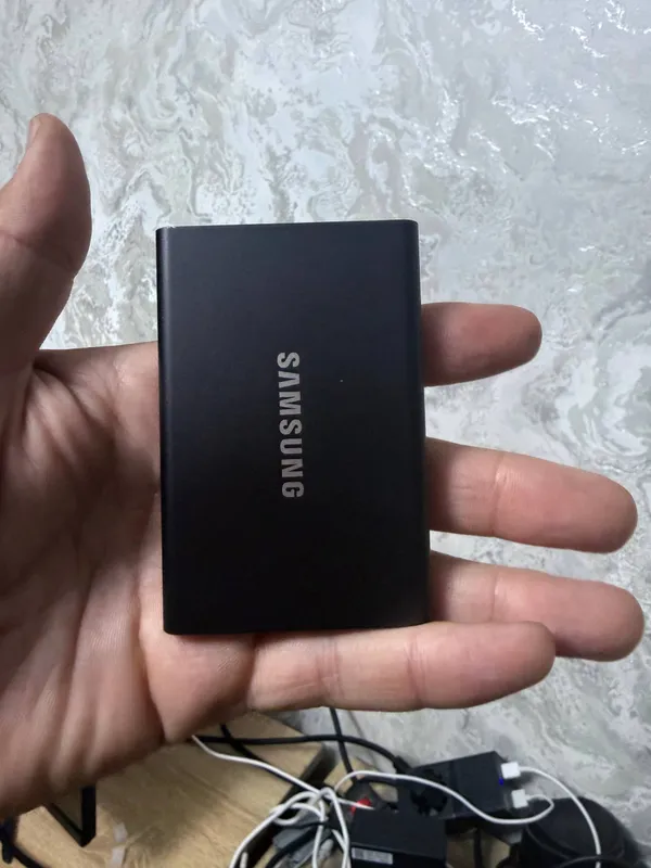 Portativ SSD Samsung T7 1TB 1 Portativ SSD Samsung T7 1TB 1