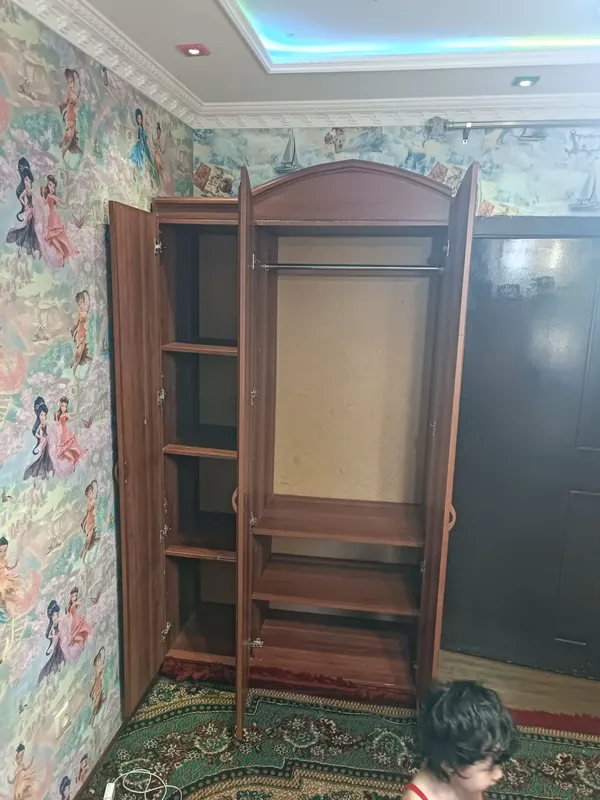 Срочно! Продаю шифоньер. Цена 500.000 — фото 2