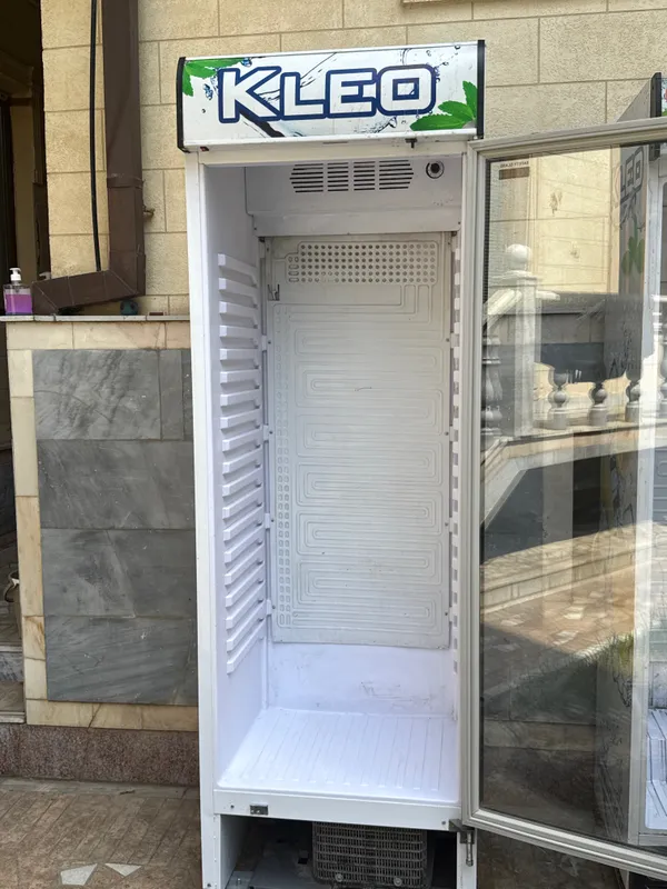 Витрина холодильник Клео