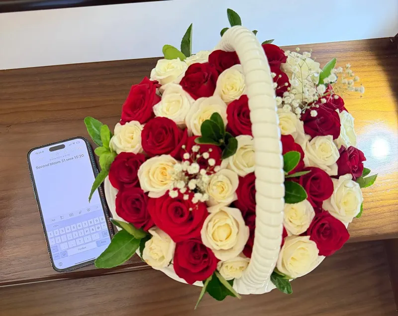 Букет цветов (диаметр 30 см)