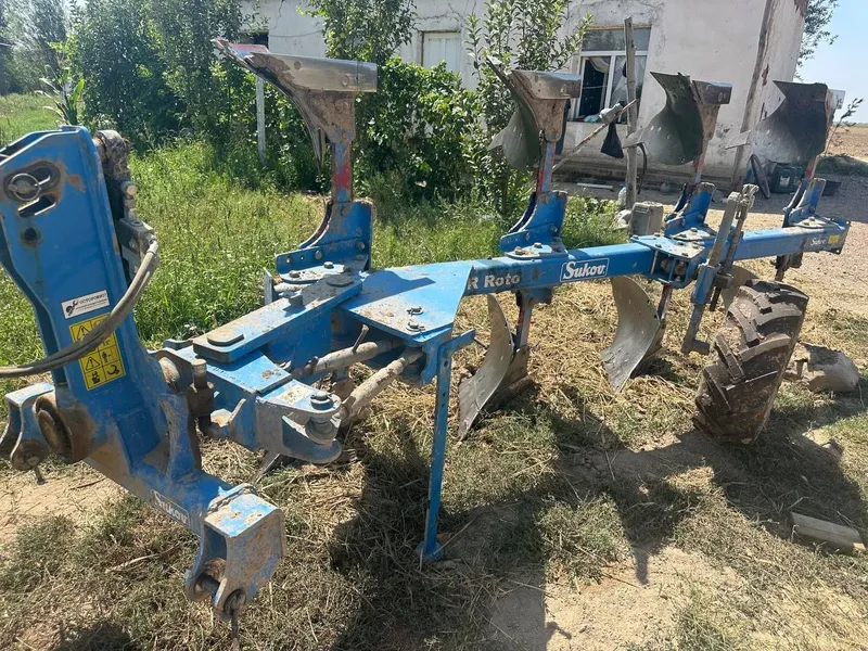 Traktor "New Holland T6070 + 4 korpusli Sukov plug | 5973 motosoat" 7 Traktor "New Holland T6070 + 4 korpusli Sukov plug | 5973 motosoat" 7