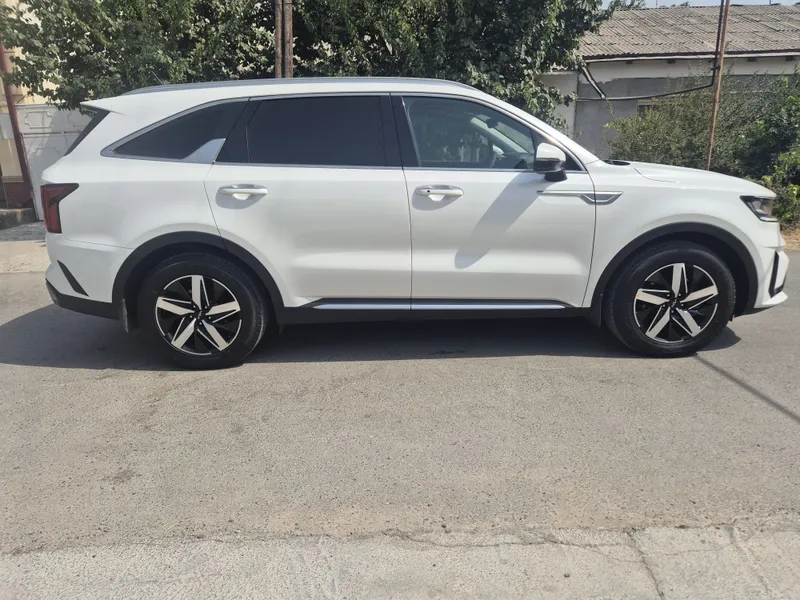 Kia Sorento 2022 — фото 2