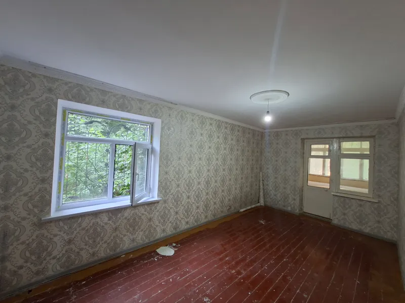 Продаётся 1 комнатная квартира 42²м Балкон 2×6 — фото 1 Продаётся 1 комнатная квартира 42²м Балкон 2×6 — фото 1