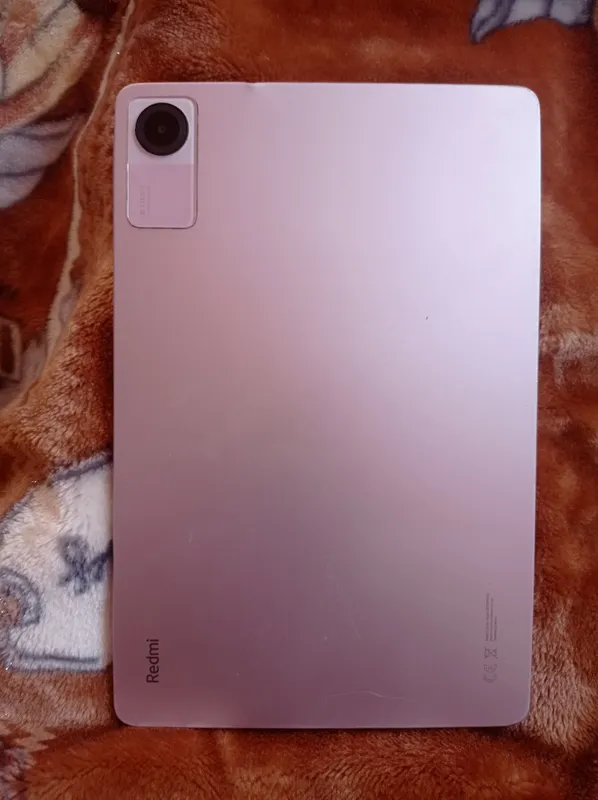Redmi Pad SE xotira 128gb pubg,efotbal akaunt bor — фото 1