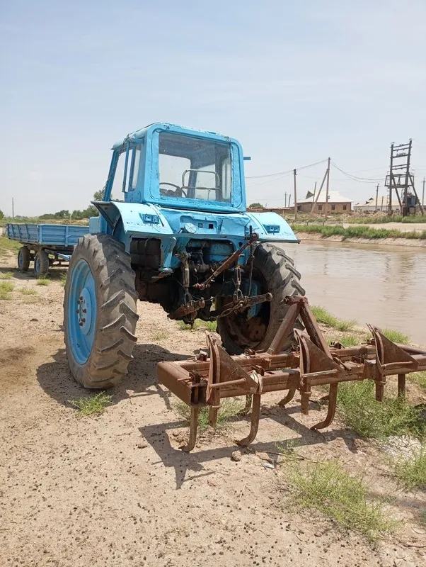 Mtz 80traktori yurib turgan traktor — фото 2