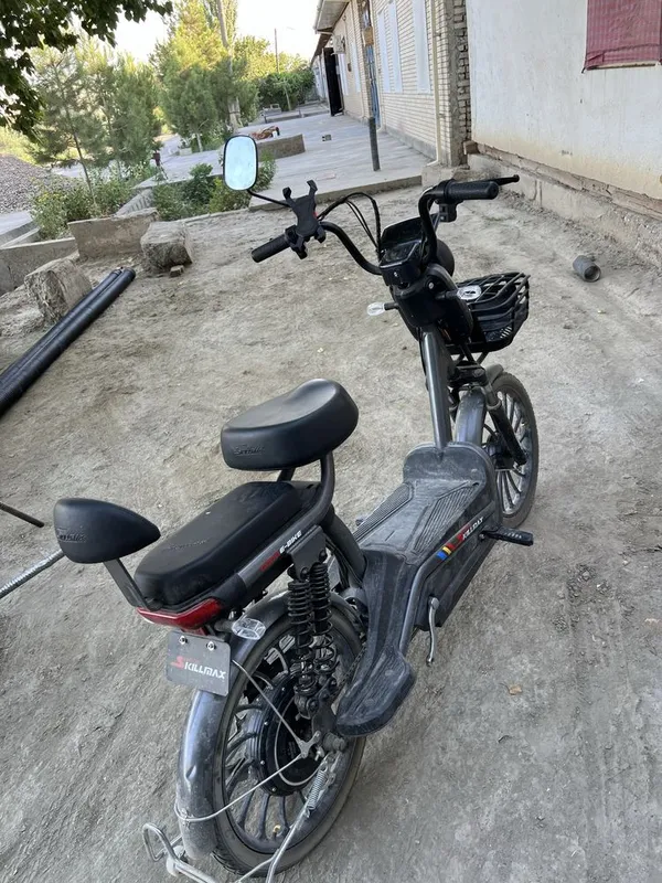 Skuter sotiladi srochno 2