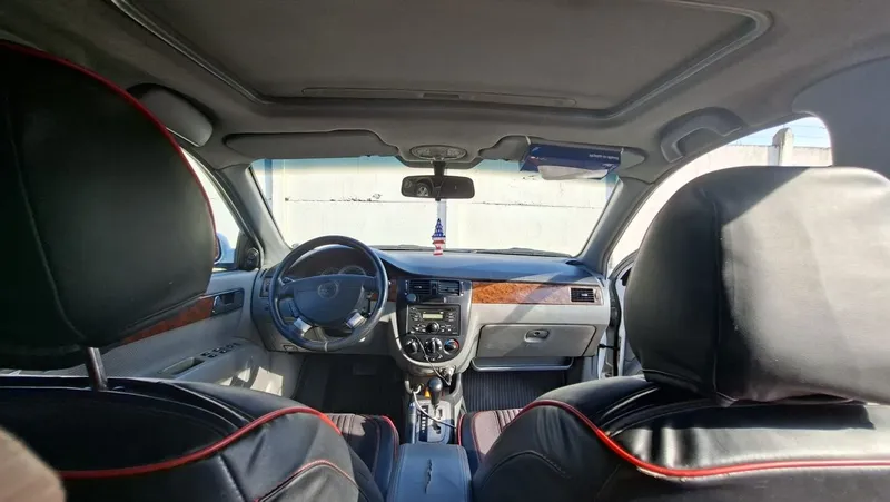 Ласети 1.8 лт автомат 3 Ласети 1.8 лт автомат 3