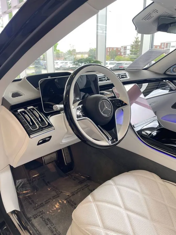 Mercedes Benz S680 Maybach Exclusive Model — фото 9