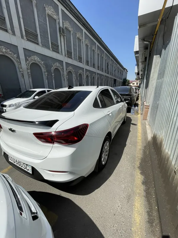 Chevrolet Onix 2 pozitsiya 2024y 4 Chevrolet Onix 2 pozitsiya 2024y 4