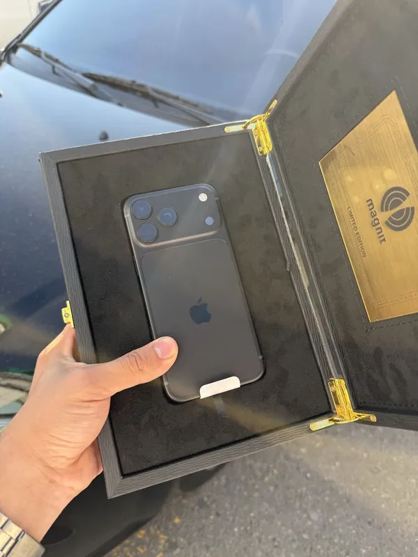 iPhone 17pro max limited black edition 2 iPhone 17pro max limited black edition 2