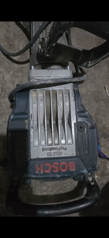 Отбойный молоток BOSCH GSH16 Professional б/у