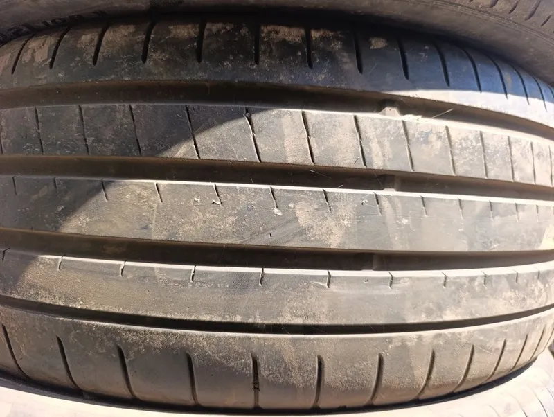 Yokohama Advan Sport, Leapmotor baloni. 2 Yokohama Advan Sport, Leapmotor baloni. 2