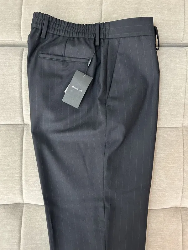 Мужские брюки от бренда Massimo Dutti