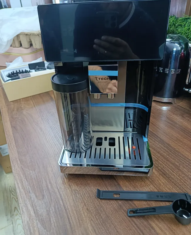 Кофемашина 7tech Series Platinum 4