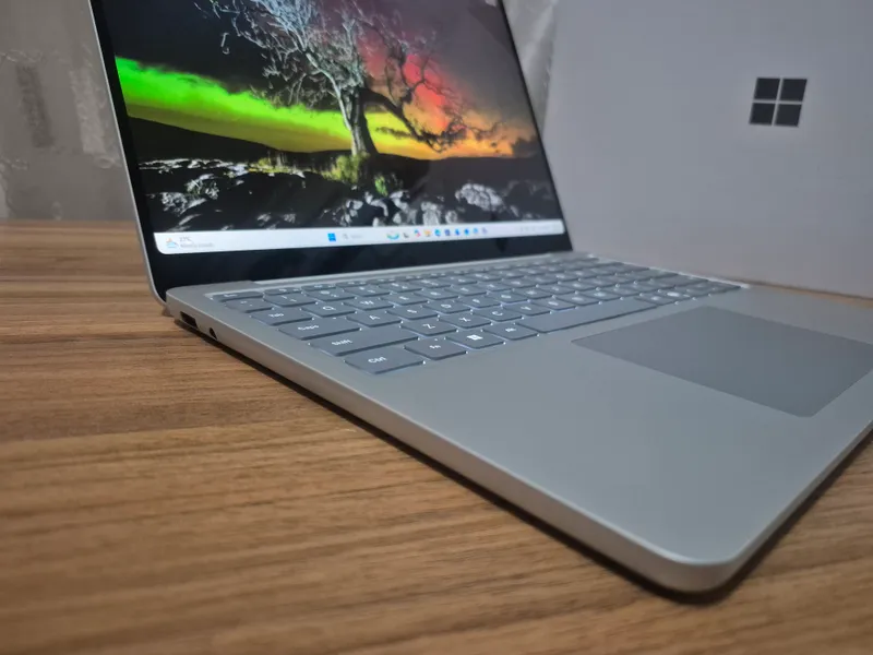 Microsoft Surface Laptop 1st Edition — фото 3