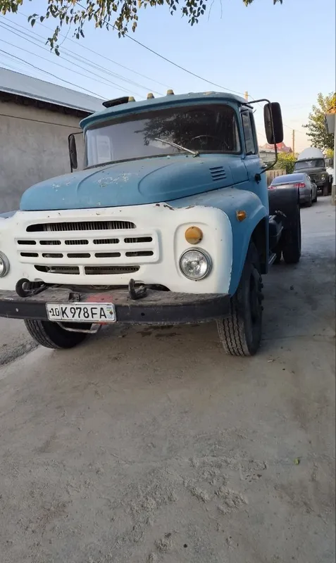 Zil tigach ishga tayor xolatda dakumentda muomo yoq 1 Zil tigach ishga tayor xolatda dakumentda muomo yoq 1