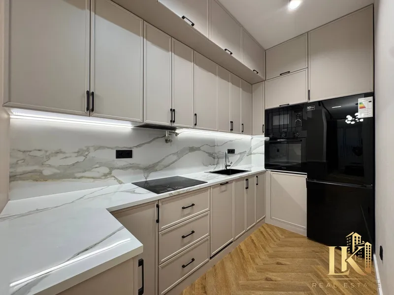 2-комнатная квартира, 57 м², ЖК Akay City — фото 2