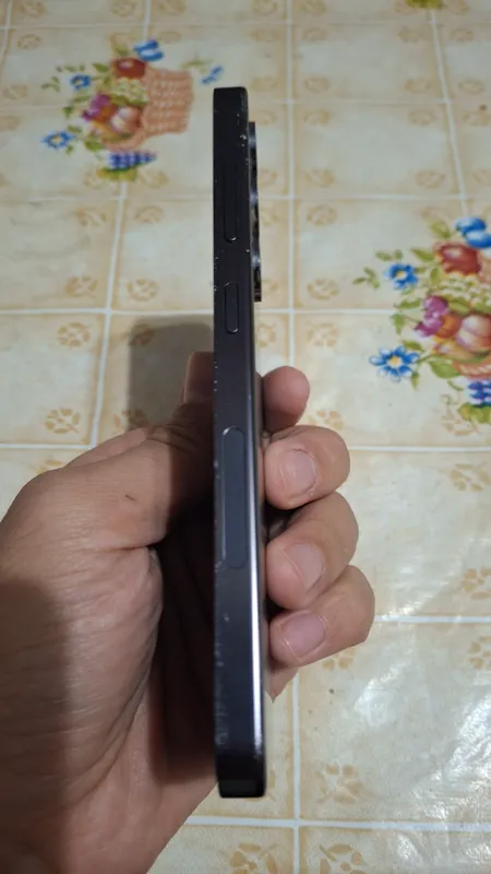 Samsung Galaxy S24 3