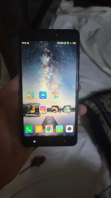 Mi 4 hamma joyi ishlidi