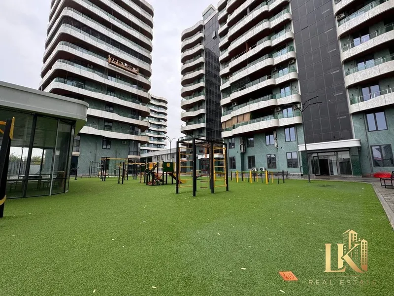 Продаётся 4-комнатная квартира в ЖК Modern Stroy 1