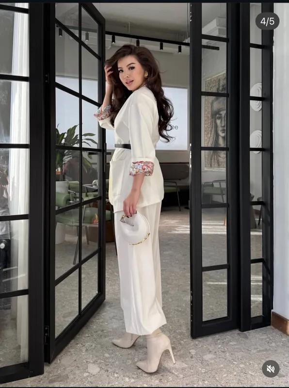 New Collection — Xit pradaja Dvoyka