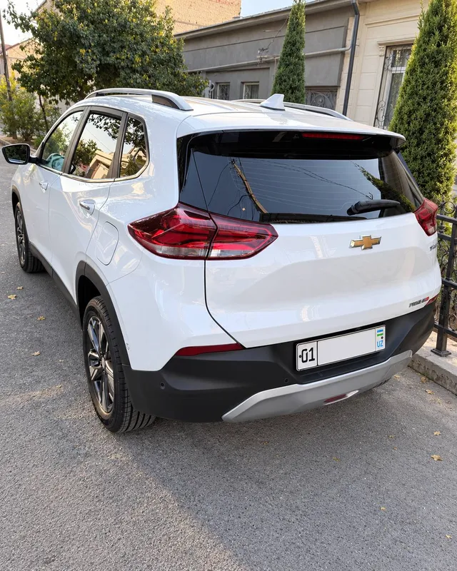 Chevrolet Tracker 2 Premier 2023/2024 propan, toza 3