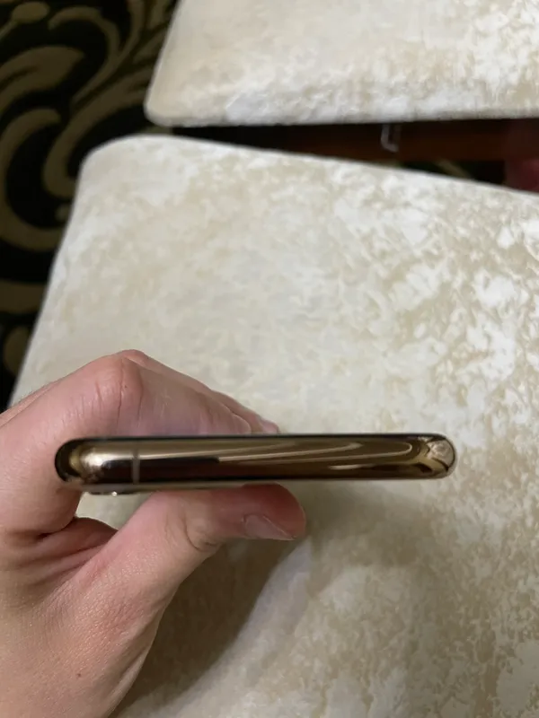 iPhone 11 Pro Gold 512 ГБ, есть коробка и документы 4