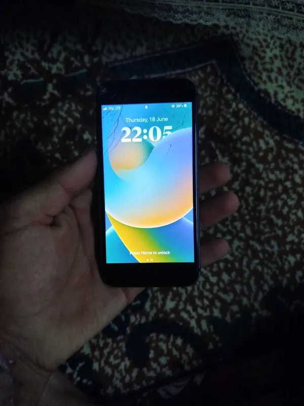 iPhone 8