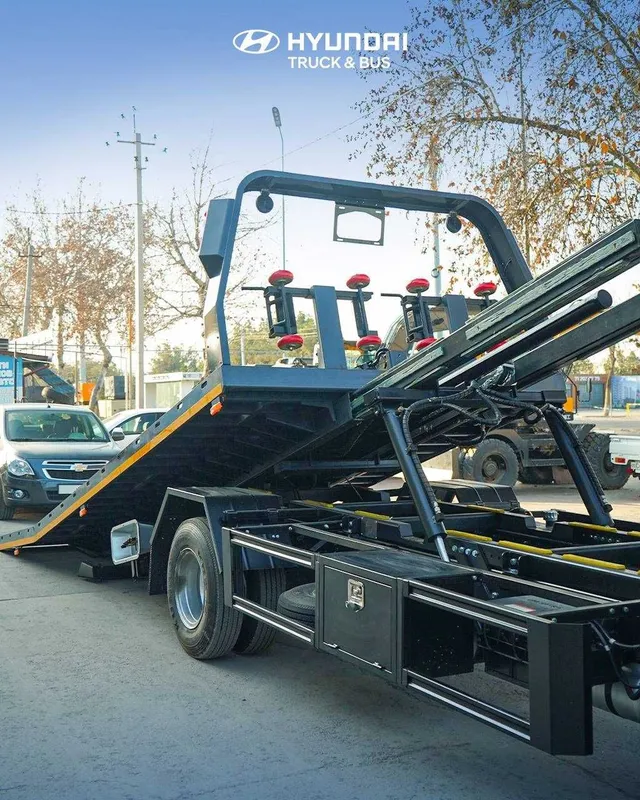HYUNDAI MIGHTY Экскаватор сдвижной Евро-4 — фото 2