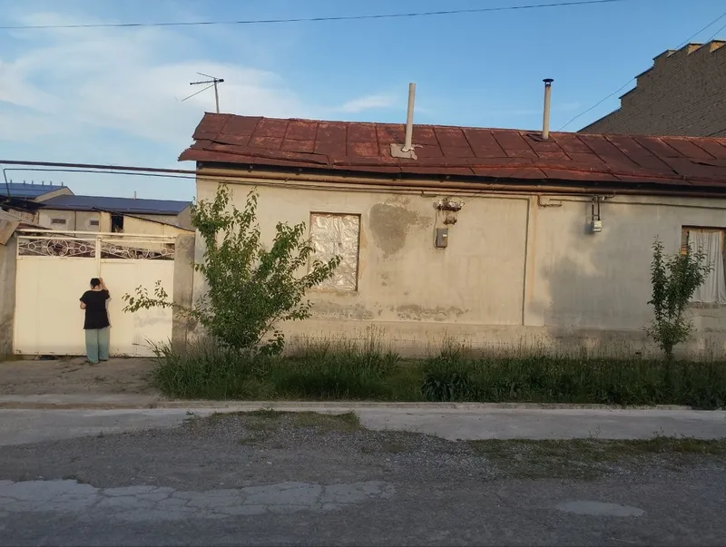 Keles fozilov yolida joylashgan 5.5 sotixlik ucaska sotlad — фото 1