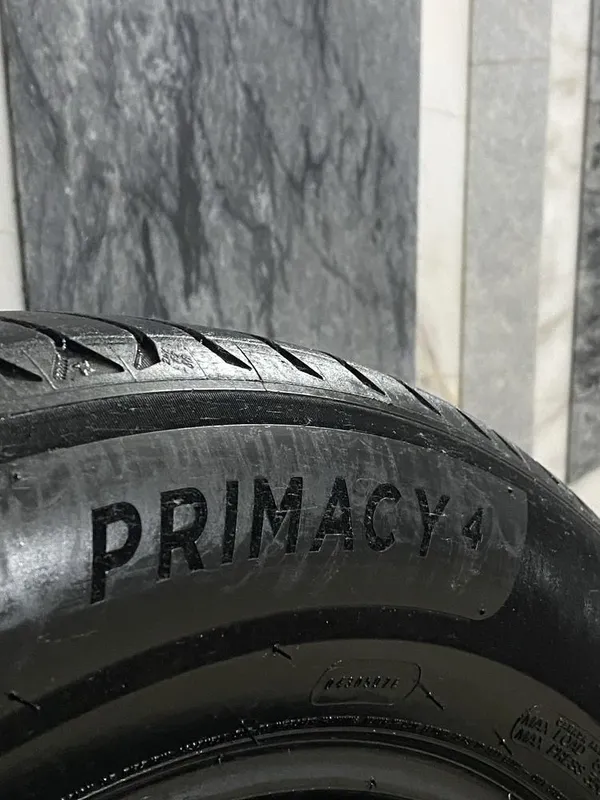 Michelin 245/55/19 byd hyundai 5 Michelin 245/55/19 byd hyundai 5