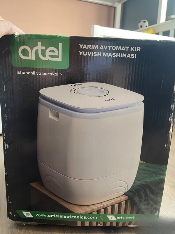 Компактная мини-стиральная машина Artel Mini (полуавтомат) 1 Компактная мини-стиральная машина Artel Mini (полуавтомат) 1