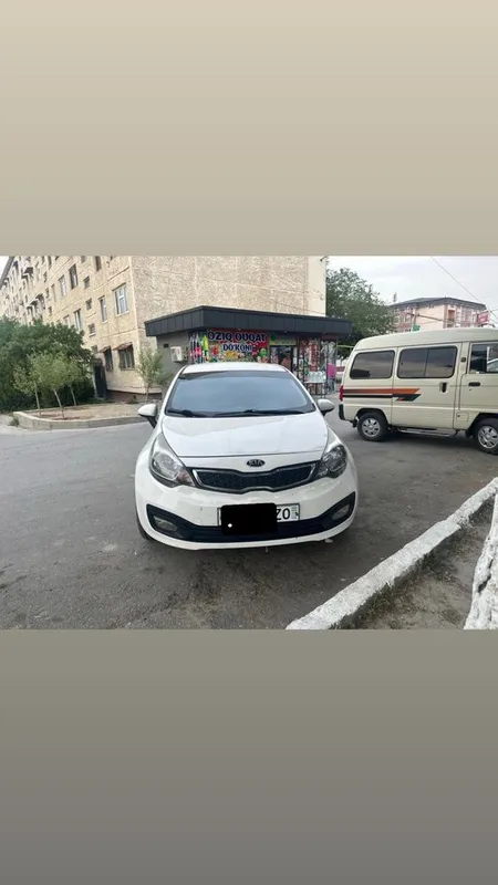 Продаётся Kia Rio 2014 1