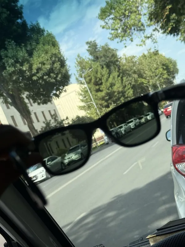 Продается очки Ray Ban 4 Продается очки Ray Ban 4