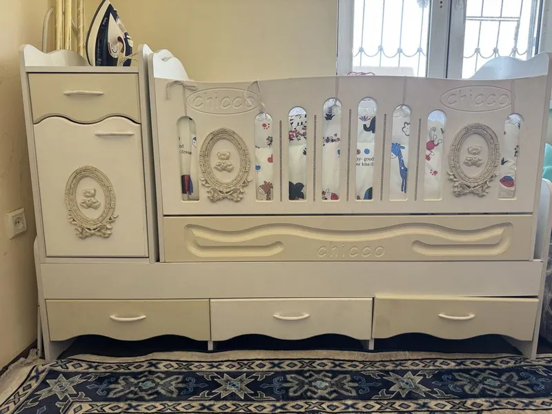 Детский кроват 2 в 1