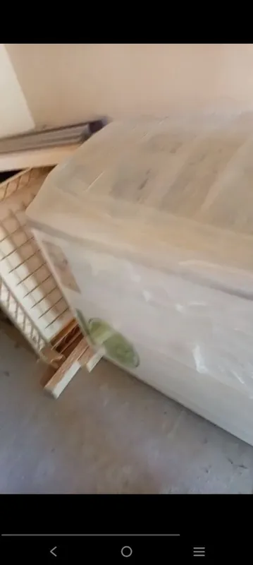 Batut, Holodilniklar, Marojniy aparat komplekt sotiladi. Srochna!!! 7