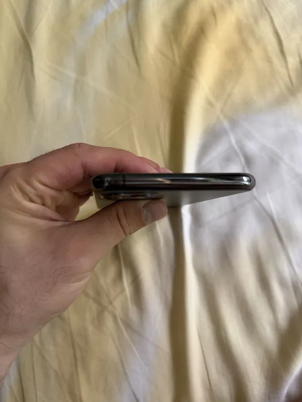 iPhone 11 Pro Max 256 GB 5 iPhone 11 Pro Max 256 GB 5