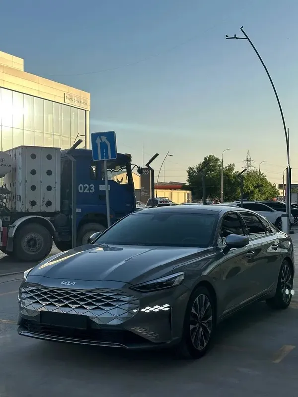 Продам свою Kia k8 2023 full версия Продам свою Kia k8 2023 full версия
