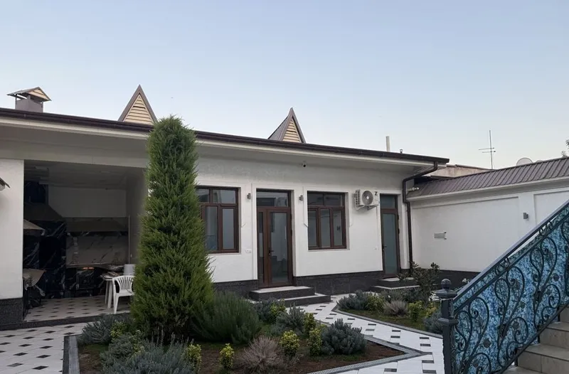 Nazarbek 3 sotix hovli sotiladi 10