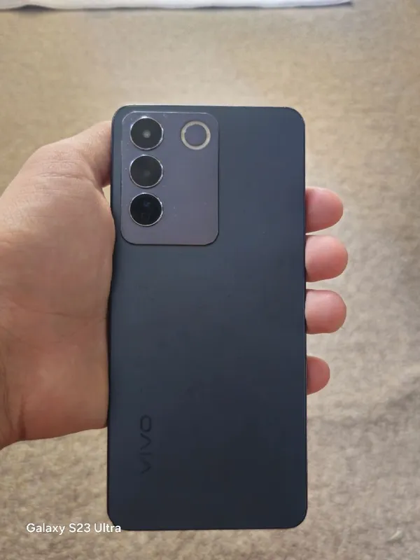 Vivo v27e sotiladi