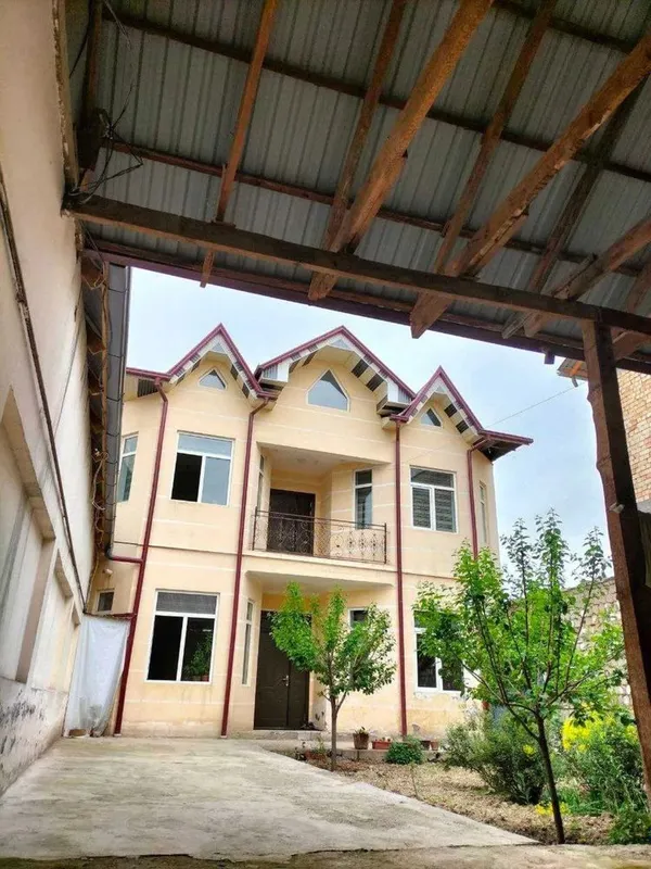 Продается Коттедж 3соту 7хонали+холл 2этаж Хонобод Сергели тумани 1 Продается Коттедж 3соту 7хонали+холл 2этаж Хонобод Сергели тумани 1