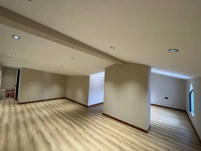 Срочно! Евро Дом 500м² Юнусабад Бободехкон 4 уровня 5