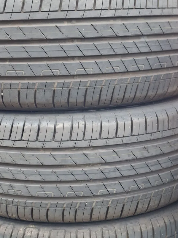 Balon Goodyear R17 komplekt. Razmer 215×55×17 — фото 3