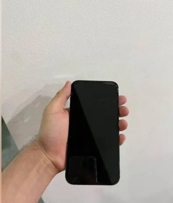 iPhone 13 Pro Max 1 iPhone 13 Pro Max 1