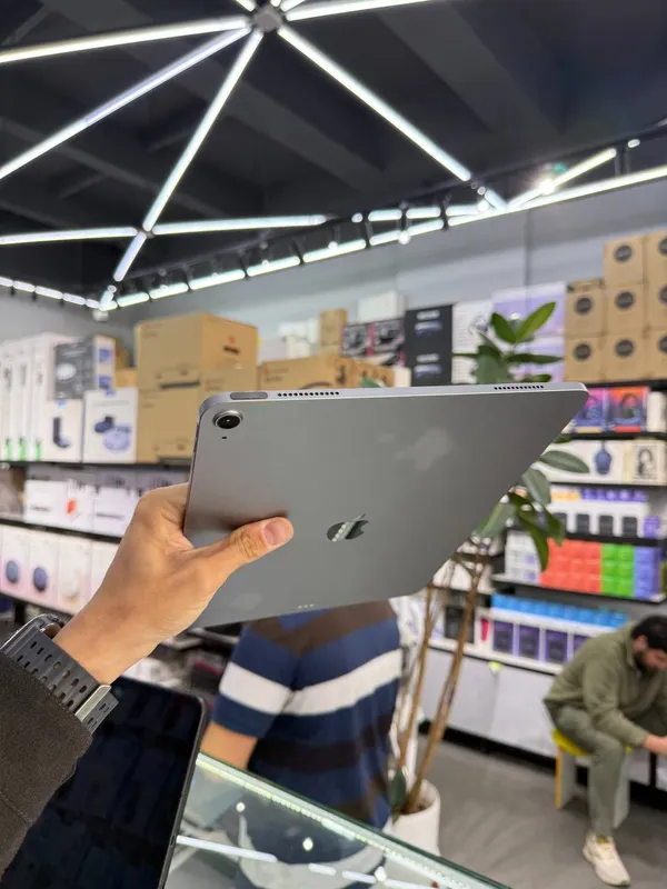iPad Air 13 M3 4