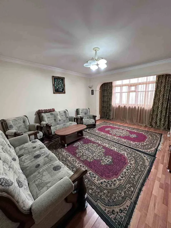 3-ком. Ойбек. Продажа. Франция. 75м²