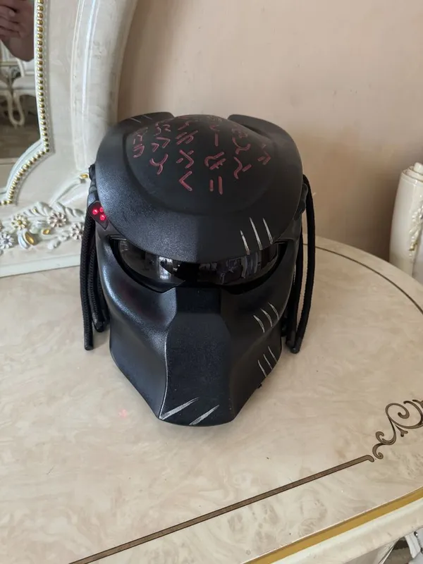 Moto shlem Predator Xishnik 1